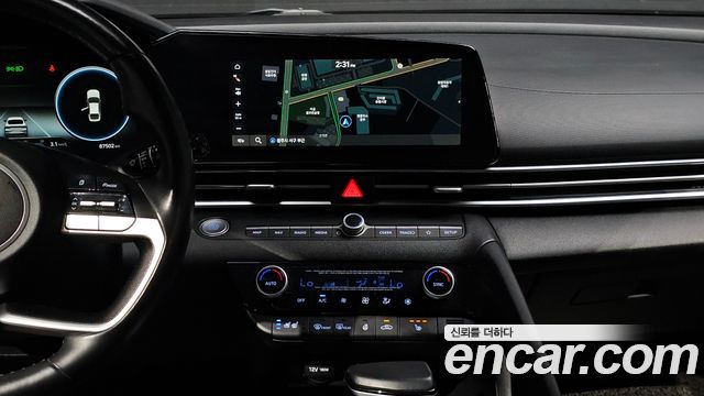 Hyundai AVANTE 2021 — photo 14