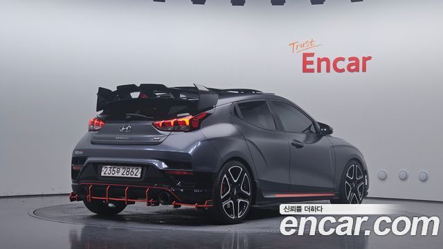 Hyundai Veloster 2019 — photo 2