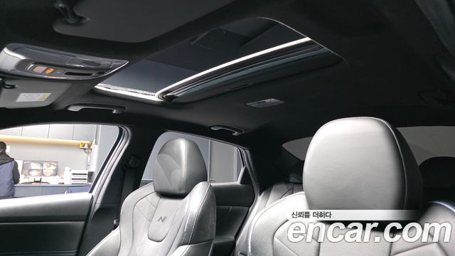 Hyundai AVANTE 2022 — photo 25