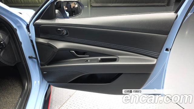 Hyundai AVANTE 2022 — photo 14