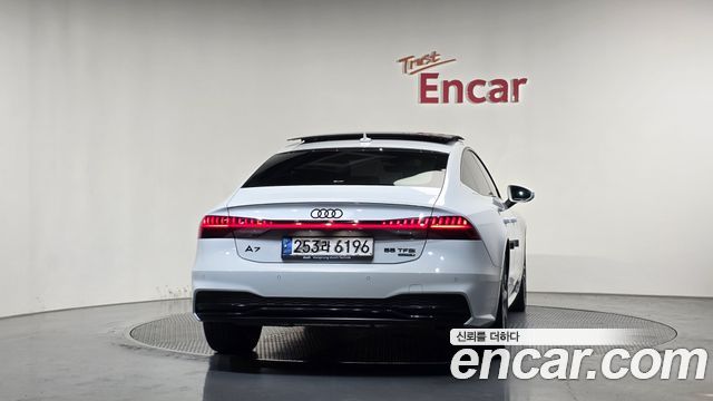 Audi A7 2020 — photo 4