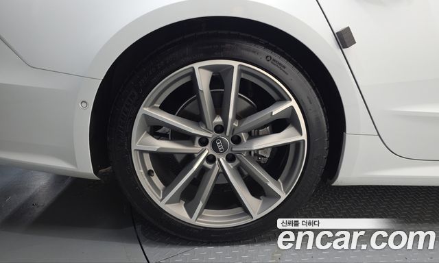 Audi A7 2020 — photo 5