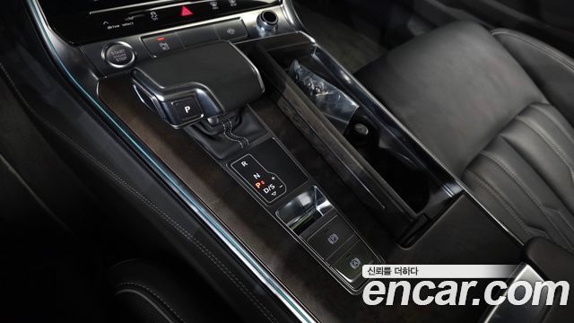 Audi A7 2020 — photo 12
