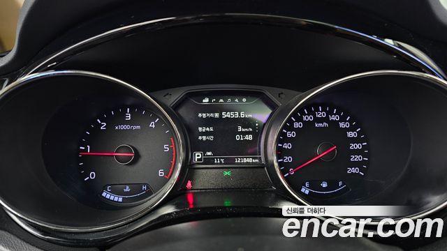 Kia Canival 2016 — photo 8