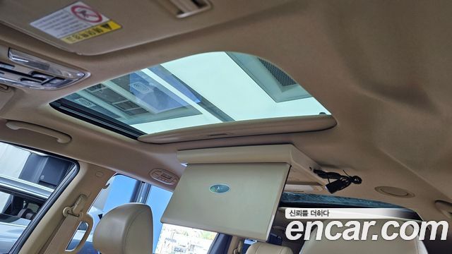 Kia Canival 2016 — photo 18