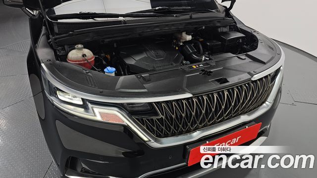 Kia Canival 2021 — photo 6