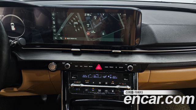 Kia Canival 2021 — photo 20