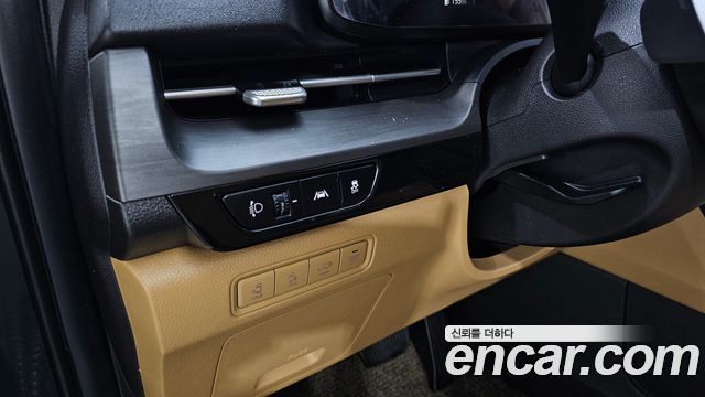 Kia Canival 2021 — photo 23