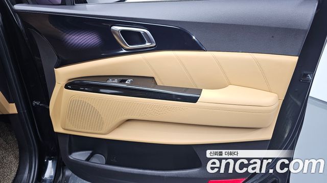 Kia Canival 2021 — photo 15