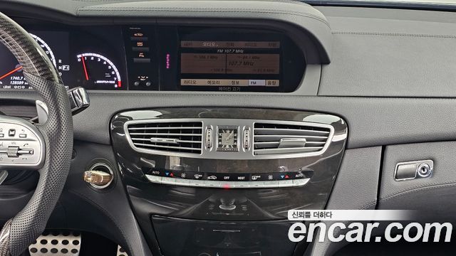 Mercedes-Benz CL-Class 2010 — photo 14