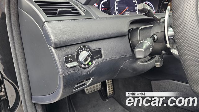 Mercedes-Benz CL-Class 2010 — photo 16