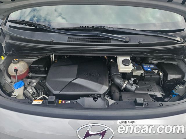 Hyundai Staria 2022 — photo 20
