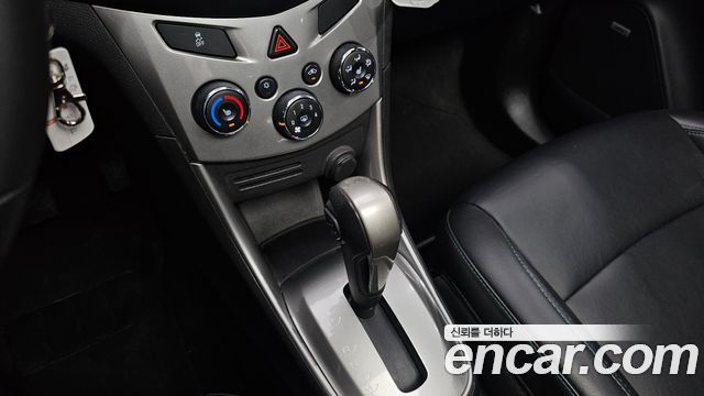 Chevrolet Korea Trax 2015 — photo 12