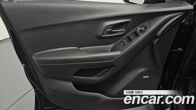 Chevrolet Korea Trax 2015 — photo 14