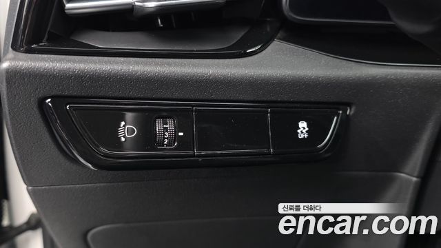 Kia Niro 2023 — photo 24