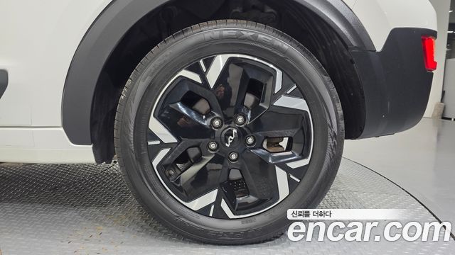 Kia Niro 2023 — photo 7