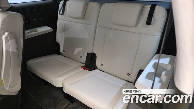 Hyundai Santafe 2024 — photo 12