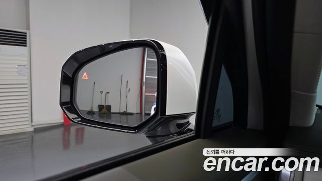 Hyundai Santafe 2024 — photo 19