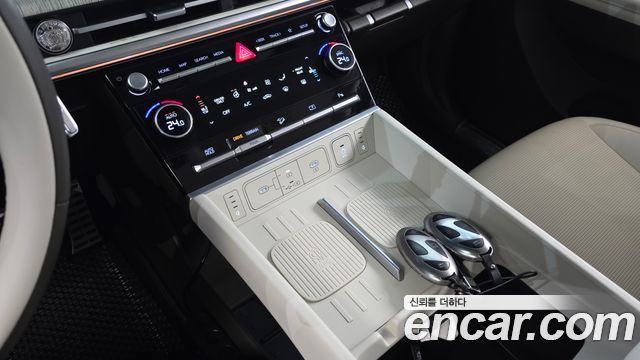 Hyundai Santafe 2024 — photo 20