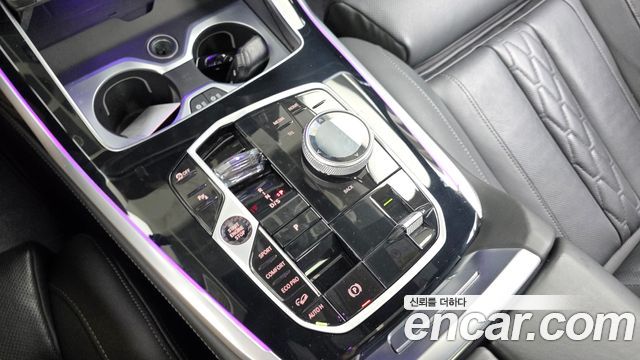 BMW X7 2024 — photo 12