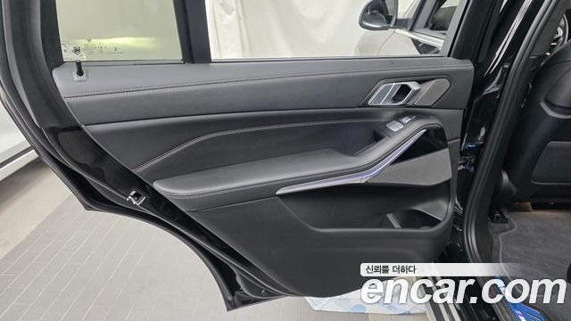 BMW X7 2024 — photo 15