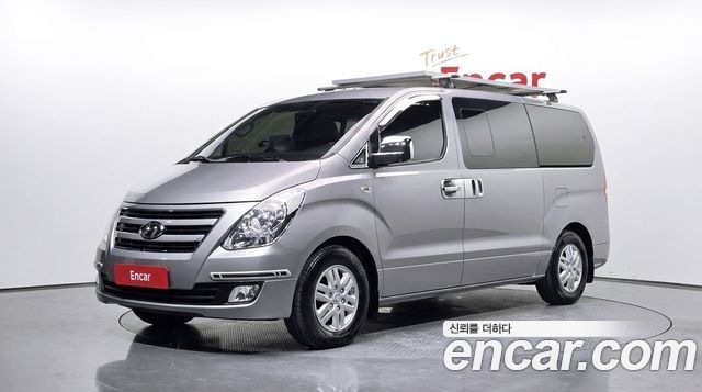 Hyundai Starex 2016 — photo 1