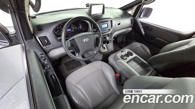 Hyundai Starex 2016 — photo 7