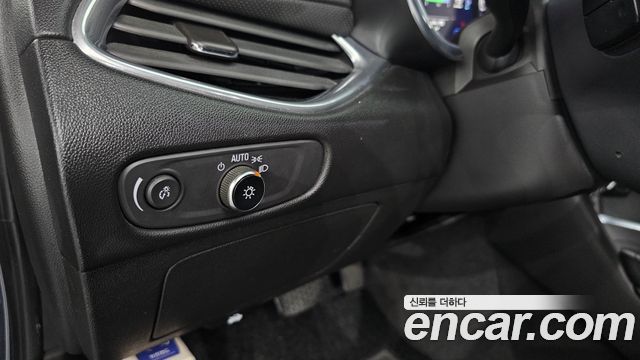 Chevrolet Korea Malibu 2019 — photo 23