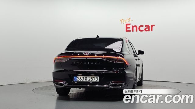Hyundai Grandeur 2022 — photo 4