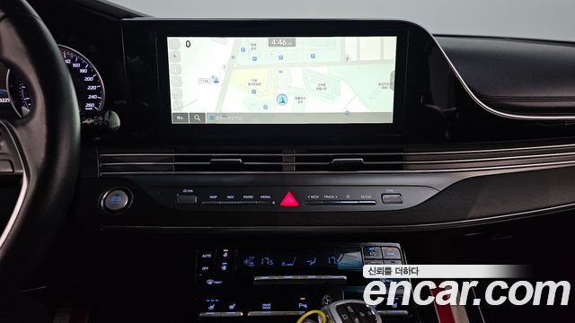 Hyundai Grandeur 2022 — photo 14