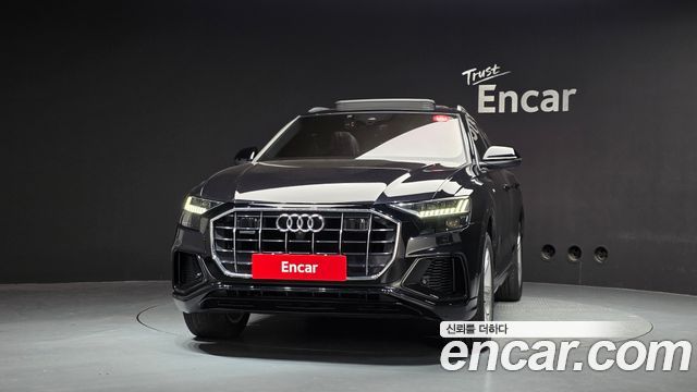 Audi Q8 2021 — photo 3