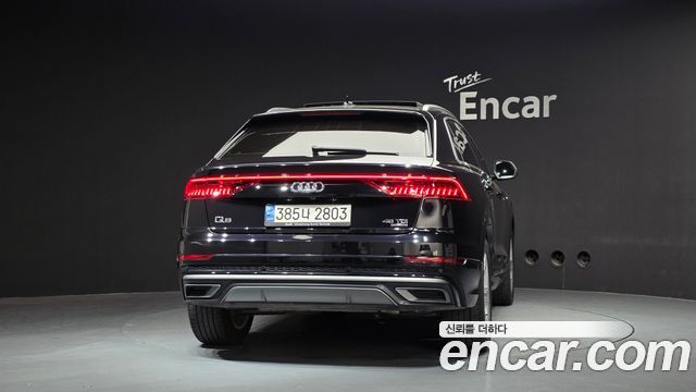 Audi Q8 2021 — photo 4
