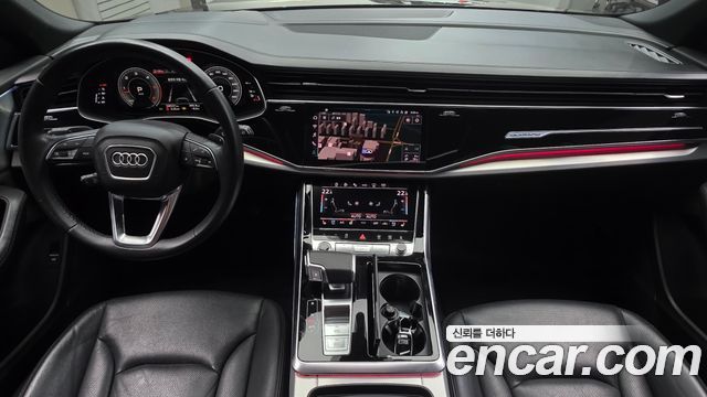 Audi Q8 2021 — photo 10