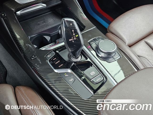 BMW X3 2018 — photo 9
