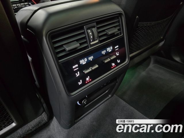 Porsche Cayenne 2024 — photo 14