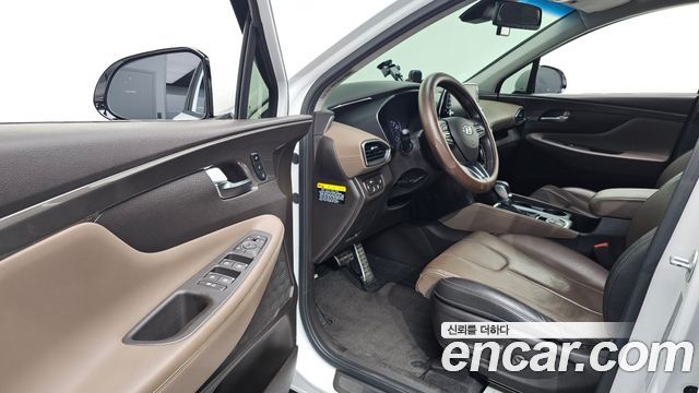 Hyundai Santafe 2019 — photo 10