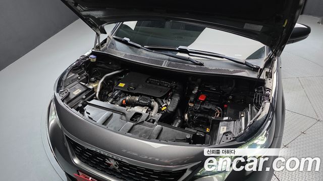 Peugeot 3008 2018 — photo 6