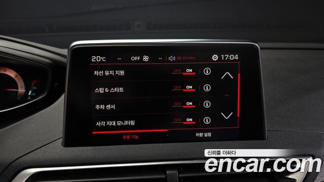Peugeot 3008 2018 — photo 17