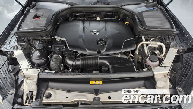 Mercedes-Benz GLC-Class 2018 — photo 6
