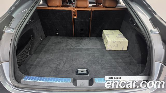 Mercedes-Benz GLC-Class 2018 — photo 23
