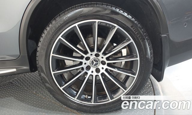 Mercedes-Benz GLC-Class 2018 — photo 7