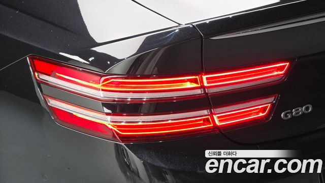 Genesis G80 2021 — photo 9