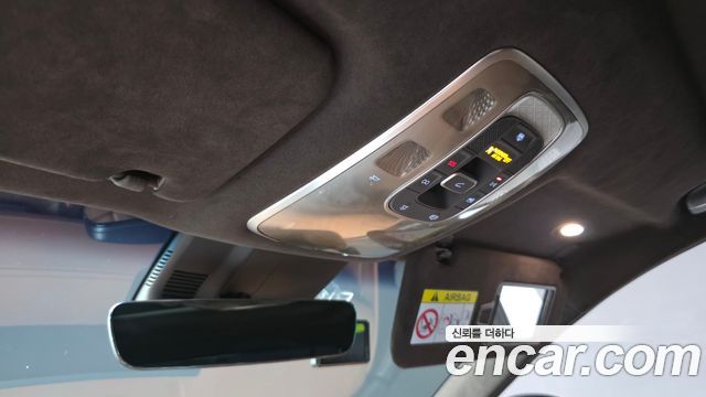 Genesis G80 2021 — photo 28
