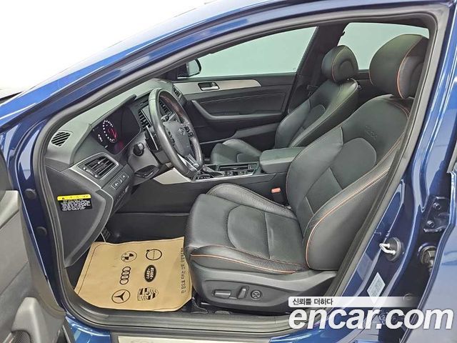 Hyundai Sonata 2016 — photo 11