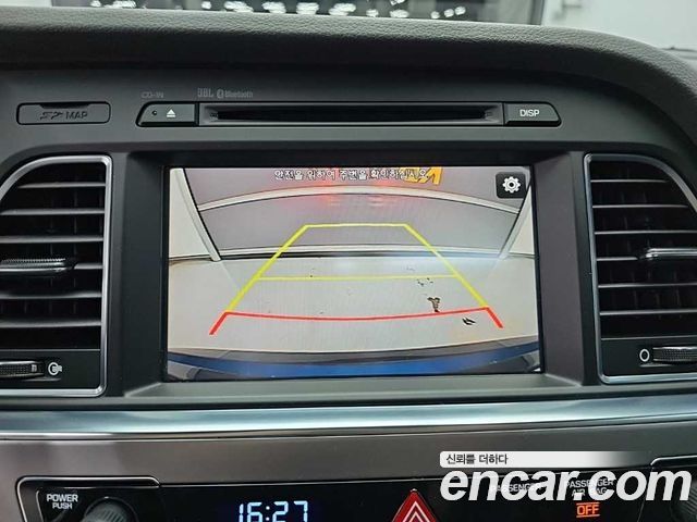 Hyundai Sonata 2016 — photo 17