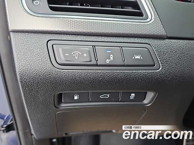 Hyundai Sonata 2016 — photo 20