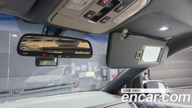 Kia Canival 2016 — photo 19