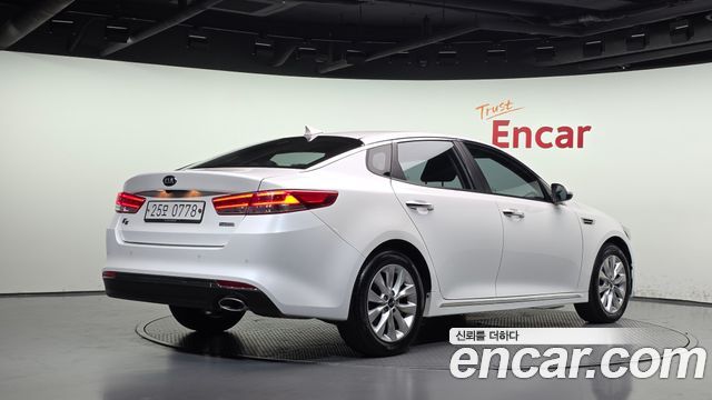 Kia K5 2016 — photo 2
