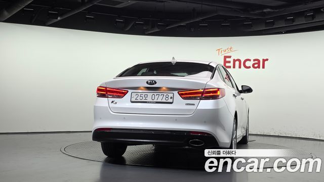 Kia K5 2016 — photo 4