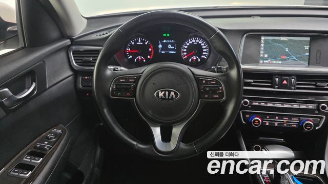 Kia K5 2016 — photo 13